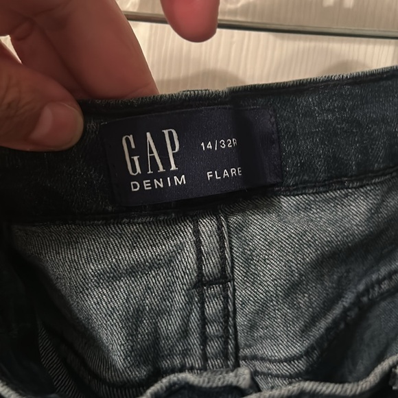 Banana Republic flare jeans size 14/32 - Picture 2 of 5